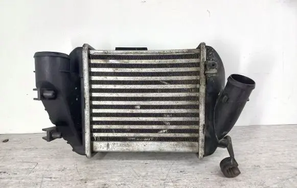 Audi A4 S4 B6 8E 8H Intercooler radiator 8E0145805E