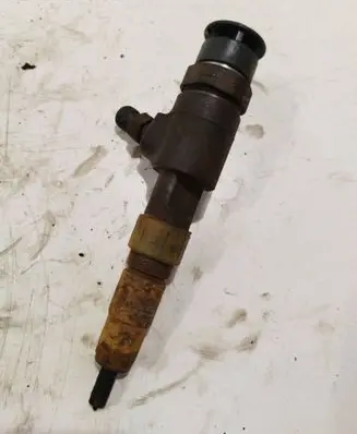 Ford Fiesta Fuel injector 0445110339