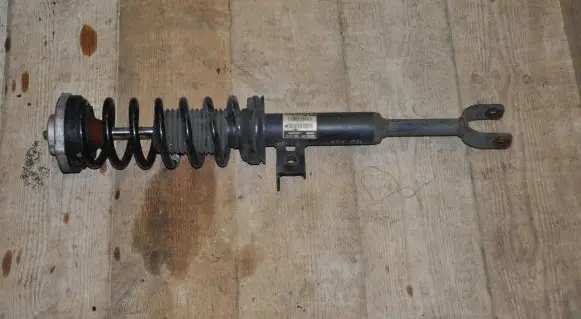 Front shock absorber/damper