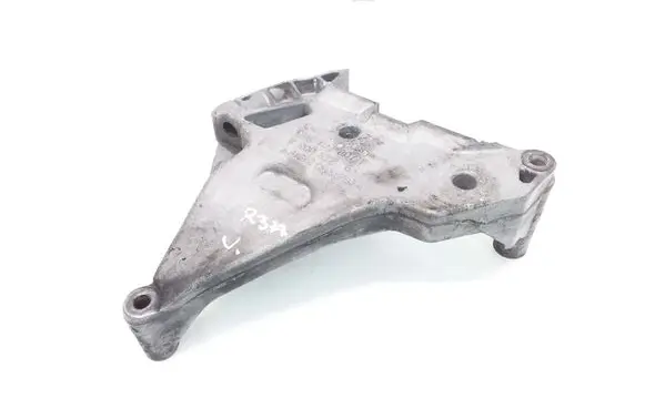 Volkswagen Caddy Engine mounting bracket 03G199207F