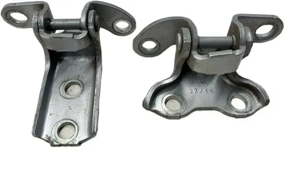 Toyota Avensis T270 Rear door hinge set 