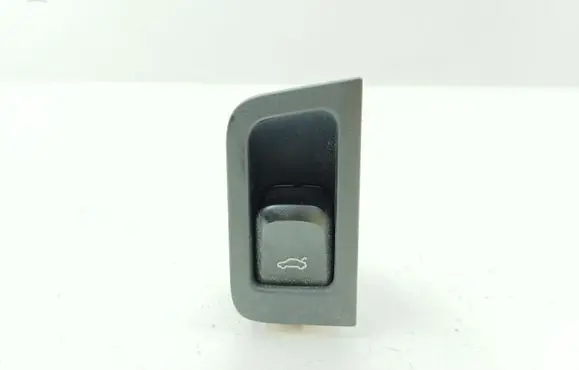 Audi A7 S7 4G Tailgate opening switch 4G8959829