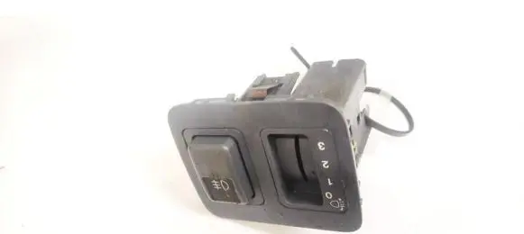 Fog light switch
