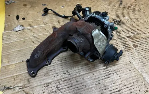 Ford Mondeo MK V Turbo 9807873180