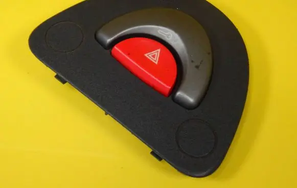 Smart ForTwo I Hazard light switch