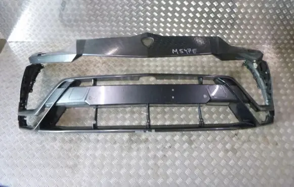 Lamborghini Urus Front bumper 4ML807437
