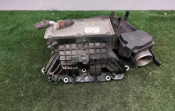 Volkswagen PASSAT B6 Intake manifold 03C145749B A2C53030936
