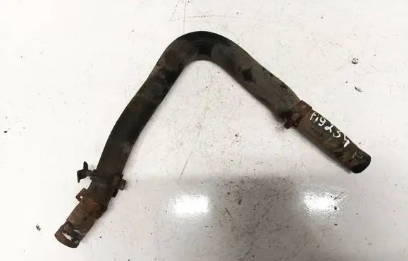 Engine coolant pipe/hose