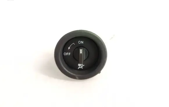 Dacia Sandero II Passenger airbag on/off switch 231701 20040611484 681995427R