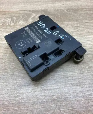 Mercedes-Benz E W211 Door control unit/module 2118201526 356805 USED
