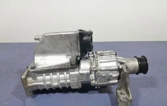 Volvo XC90 Air conditioning (A/C) compressor (pump) 36010125