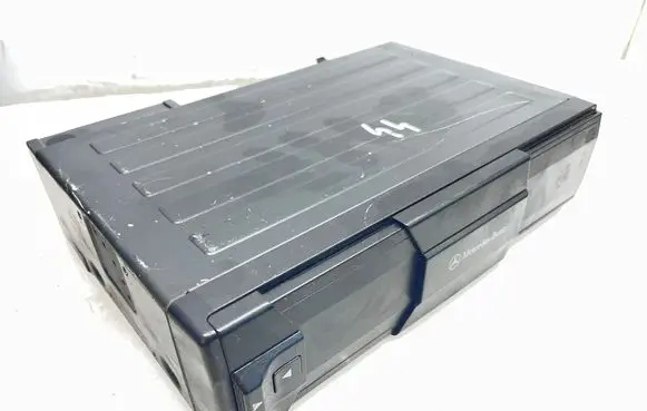 Mercedes-Benz CL C215 CD/DVD changer B67822771