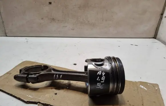Audi A4 S4 B6 8E 8H Piston with connecting rod 79L79