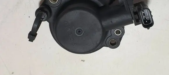 Volvo XC70 Camshaft position sensor 8627354