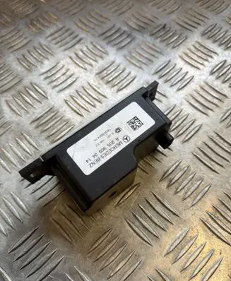 Mercedes-Benz E W213 Voltage converter inverter A2059053414 1633402274101