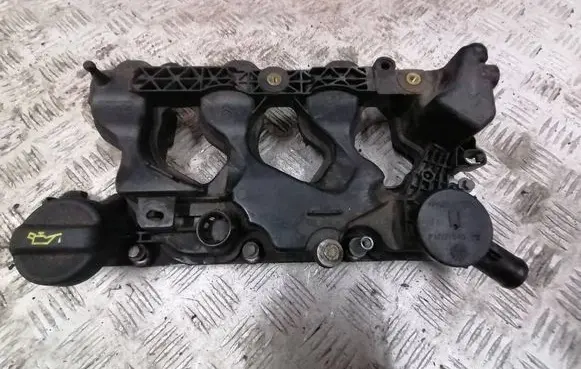 Opel Crossland X Rocker cam cover 9827622780 P1001841A05