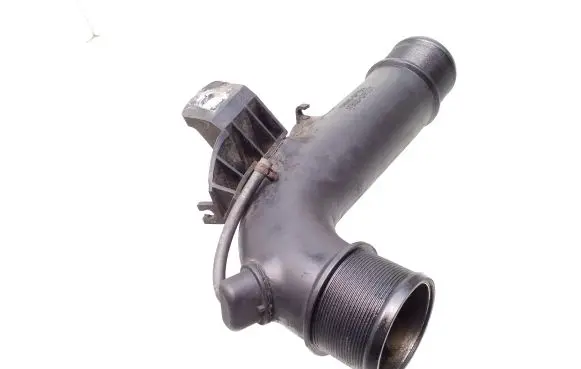 Toyota Auris 150 Intercooler hose/pipe 173620R021