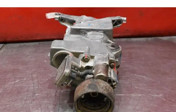 Volvo XC90 Rear differential P8653553