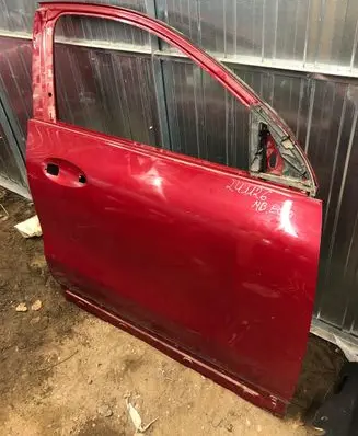 Mercedes-Benz EQA Front door