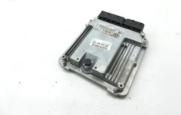 Audi A4 S4 B8 8K Engine control unit/module 03L906022JM 0281015328