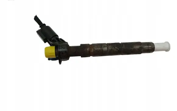 Mercedes-Benz C W205 Fuel injector A6540700187