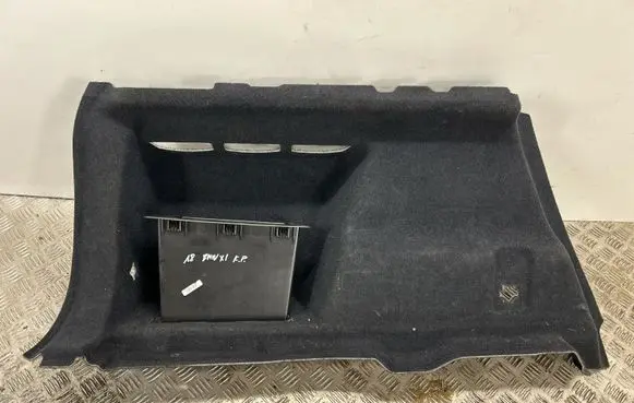 BMW X1 F48 F49 Trunk/boot side trim panel 14606310 7478507