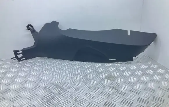 Skoda Kamiq Rear seat side bottom trim 657867765C