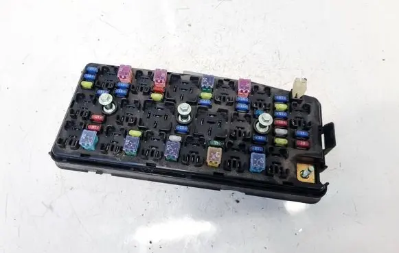 Chevrolet Captiva Fuse box set
