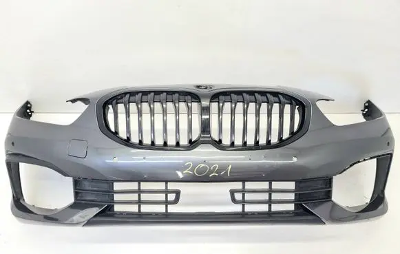 BMW 1 F40 Front bumper 7459708