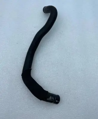 Mercedes-Benz GLE (W166 - C292) Engine coolant pipe/hose A1665062035