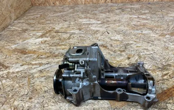 Opel Astra K Oil pump 12637360