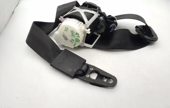 Audi Q7 4L Front seatbelt 4L1857706A