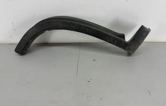 Peugeot Boxer Front arch trim 1307939070