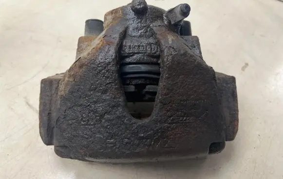 Opel Zafira A Front brake caliper