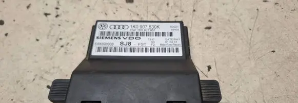 Volkswagen Golf V Gateway control module 1K0907530K 5WK50000B 1K0907951