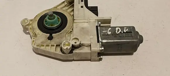 Audi A6 S6 C6 4F Front door window regulator motor 4F0959802C