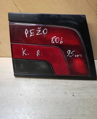 Peugeot 806 Tailgate rear/tail lights 4510112