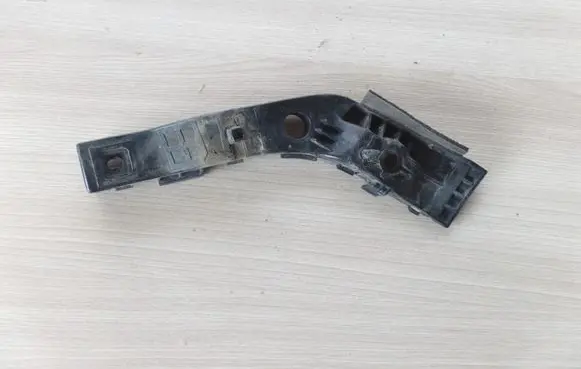 Hyundai i30 Front bumper support beam 865142H000