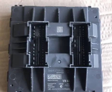 Volkswagen Transporter - Caravelle T5 Comfort/convenience module 7H0937090B