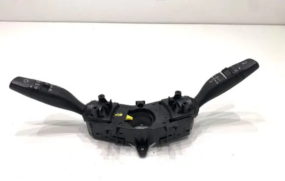 KIA Xceed Wiper turn signal indicator stalk/switch 93404J7960