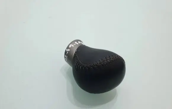 Lexus GS 250 350 300H 450H Gear lever shifter trim leather/knob