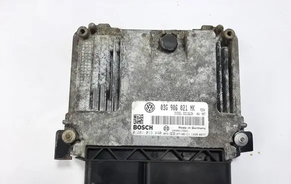 Volkswagen PASSAT B6 Engine control unit/module 03G906021NK