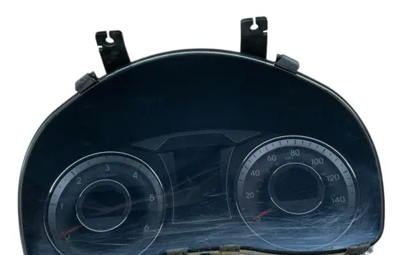 Hyundai i40 Speedometer (instrument cluster) 940033Z050 11001784020H