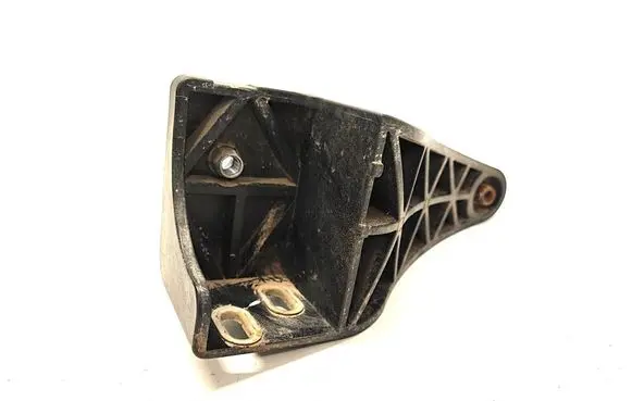 Mercedes-Benz Vito Viano W447 Headlight/headlamp mounting bracket A4478801214