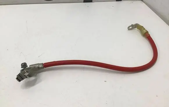 Mercedes-Benz GLC C254 Positive cable (battery)