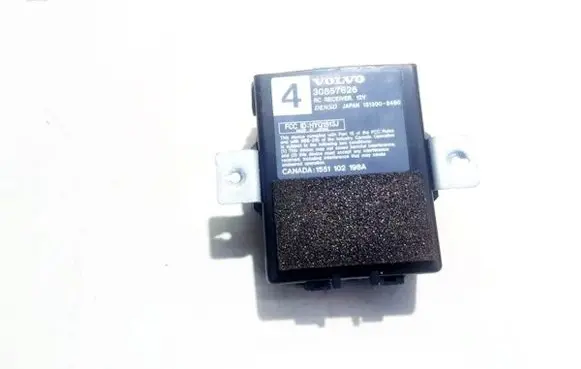 Volvo S40, V40 Alarm control unit/module 30857626 1551102198a