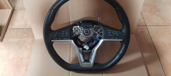 Nissan X-Trail T32 Steering wheel