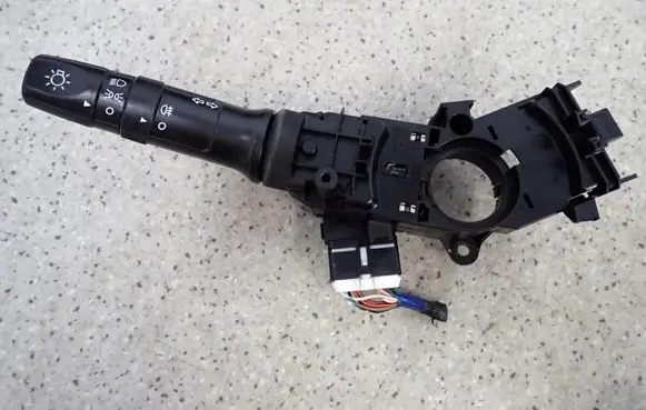 KIA Picanto Tailgate/trunk/boot open switch 934101R521