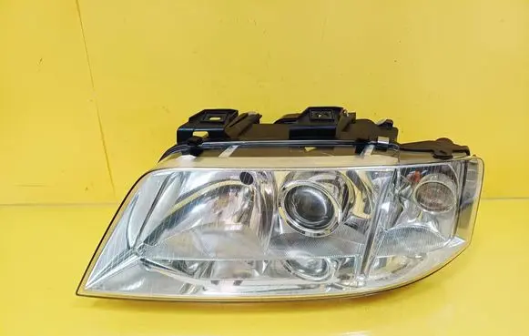 Audi A6 S6 C5 4B Headlight/headlamp 