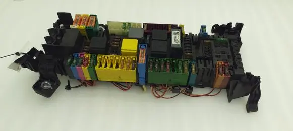 Mercedes-Benz B W246 W242 Fuse box set A2469066600 A2465400240